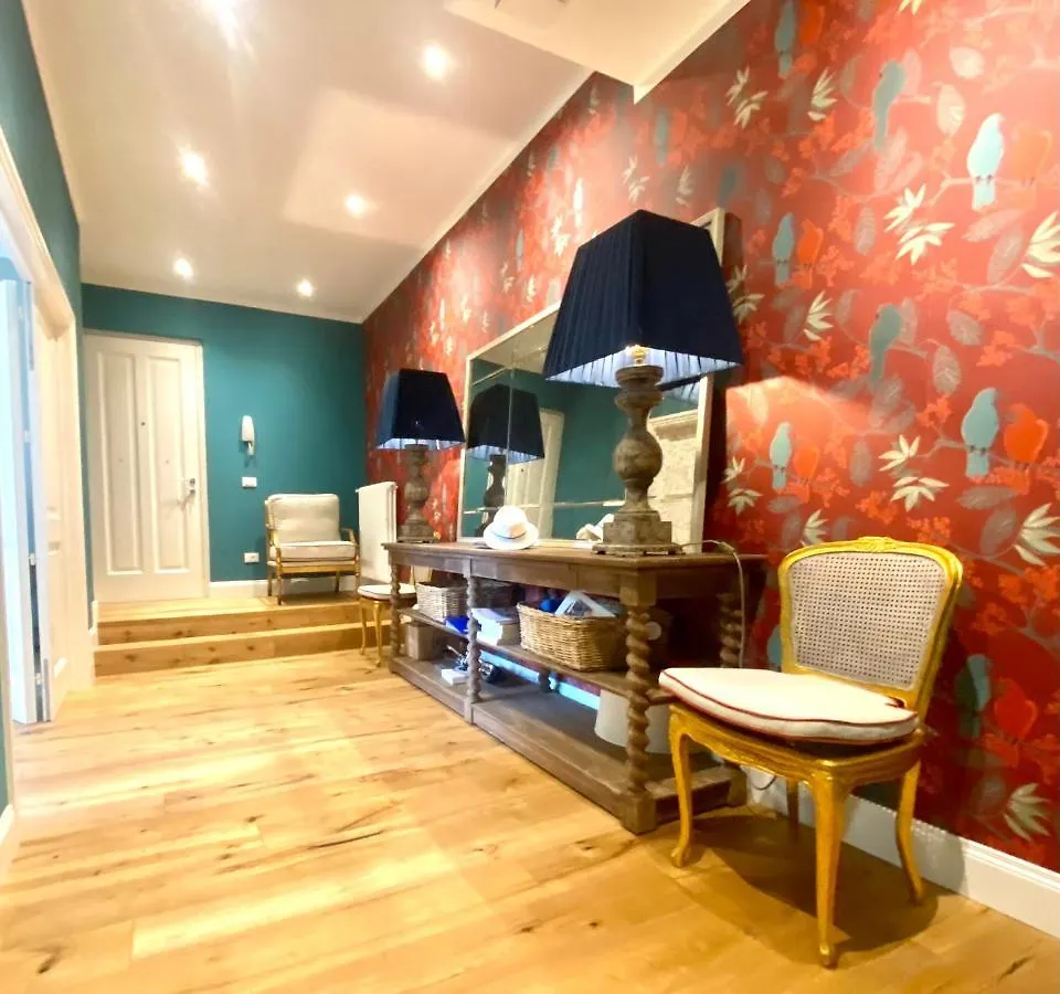Accademia Newly Renovated Ancient Abbey Apartment Florence