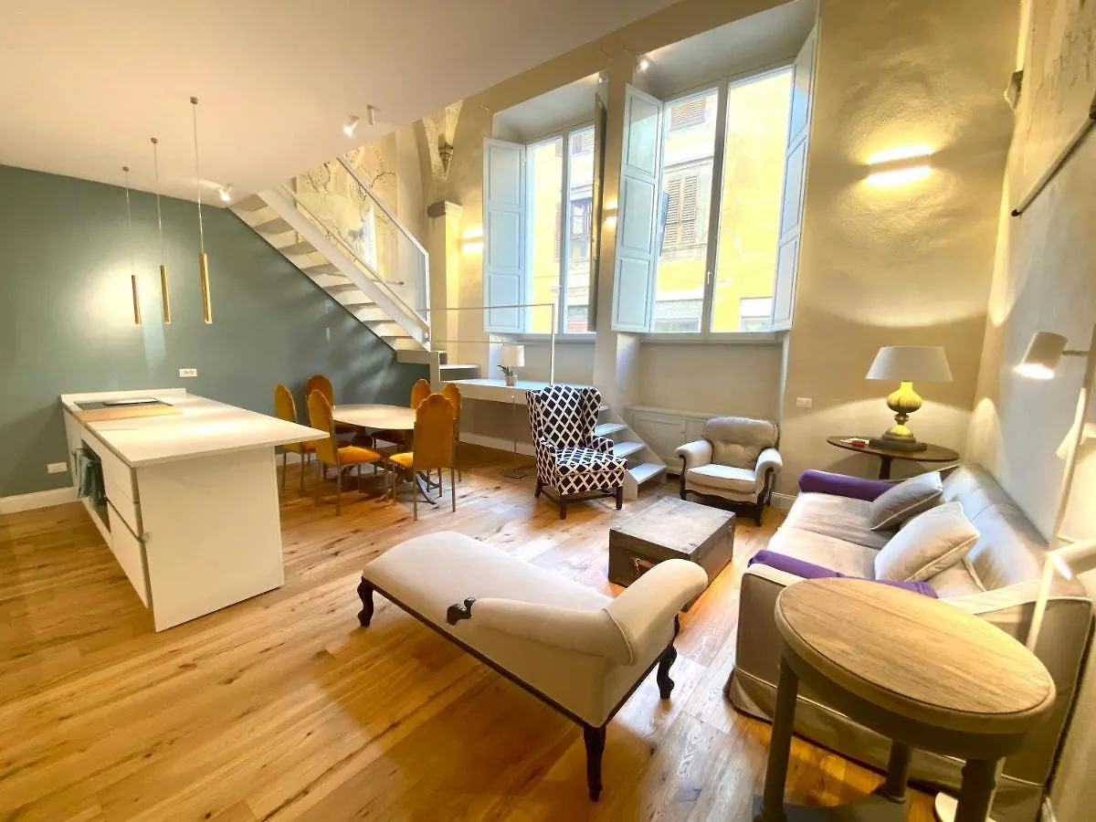 Accademia Newly Renovated Ancient Abbey Apartment Florence