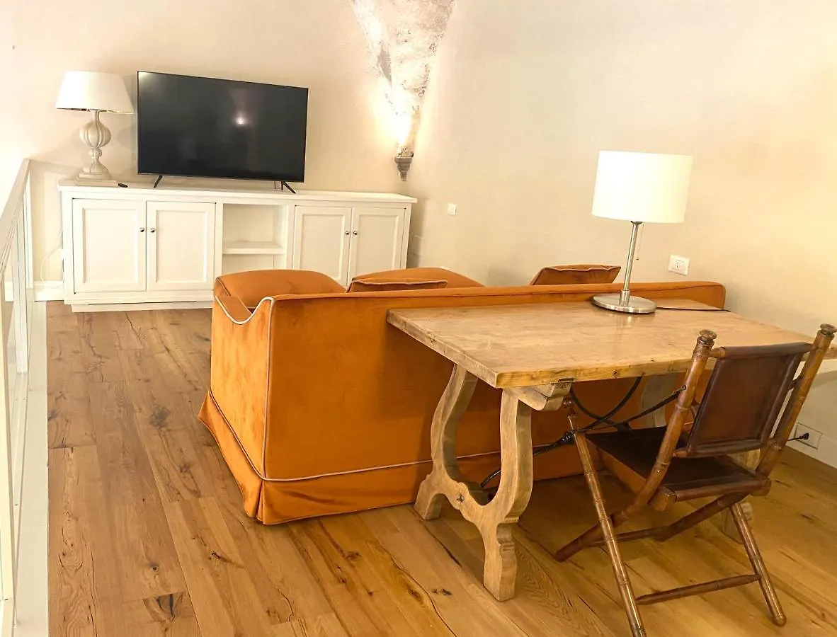 Accademia Newly Renovated Ancient Abbey Lejlighed Firenze Italien